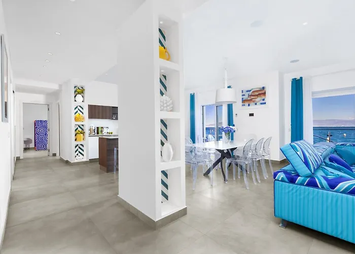 Βίλα - Del Maggiore