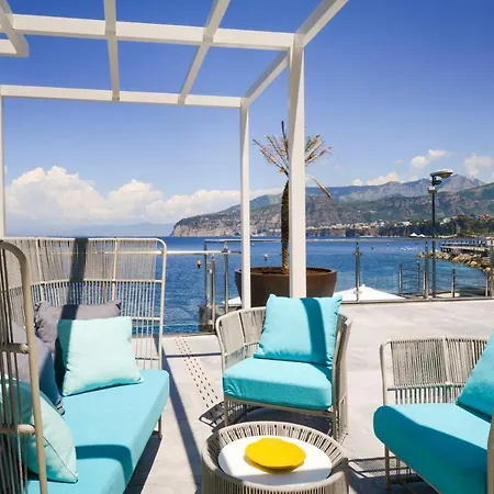 - Del Maggiore Вілла *