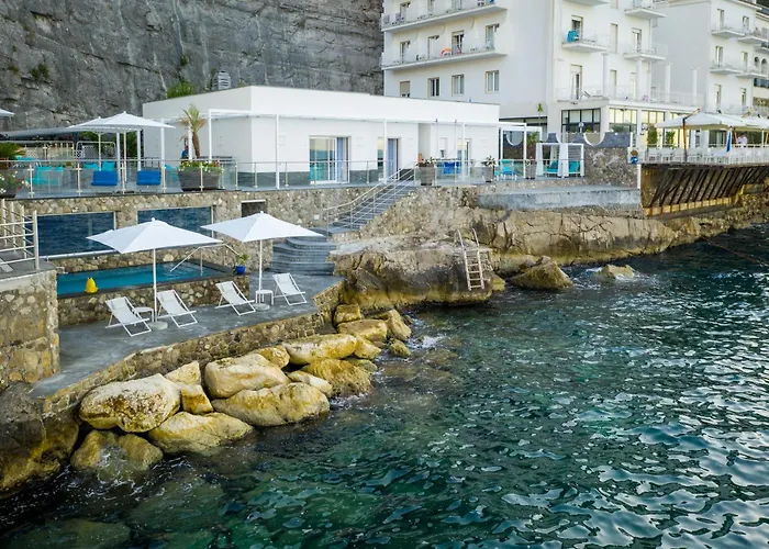 Βίλα - Del Maggiore *